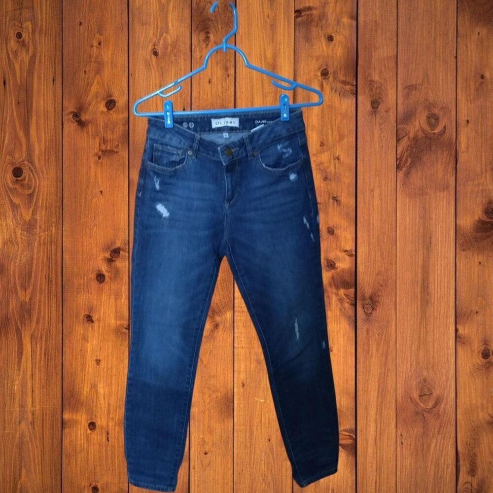DL1961 Davis Girlfriend Size 24 Blue Distressed Skinny Denim Jeans Casual